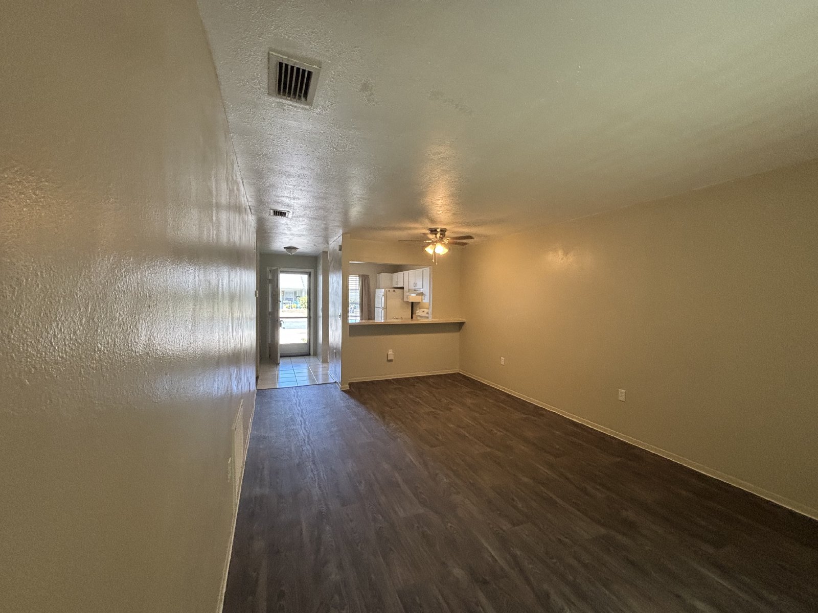 Beautiful Renovated 2/1 Villa property image