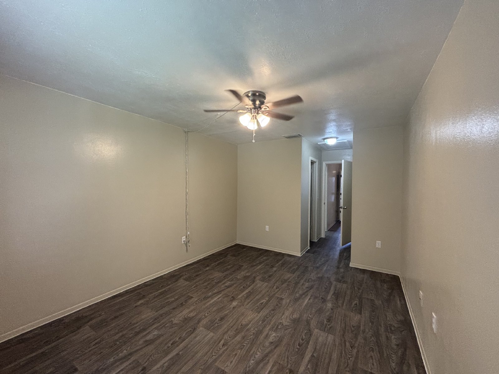 Beautiful Renovated 2/1 Villa property image