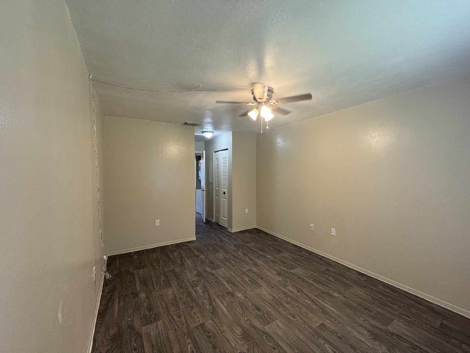 Beautiful Renovated 2/1 Villa property image