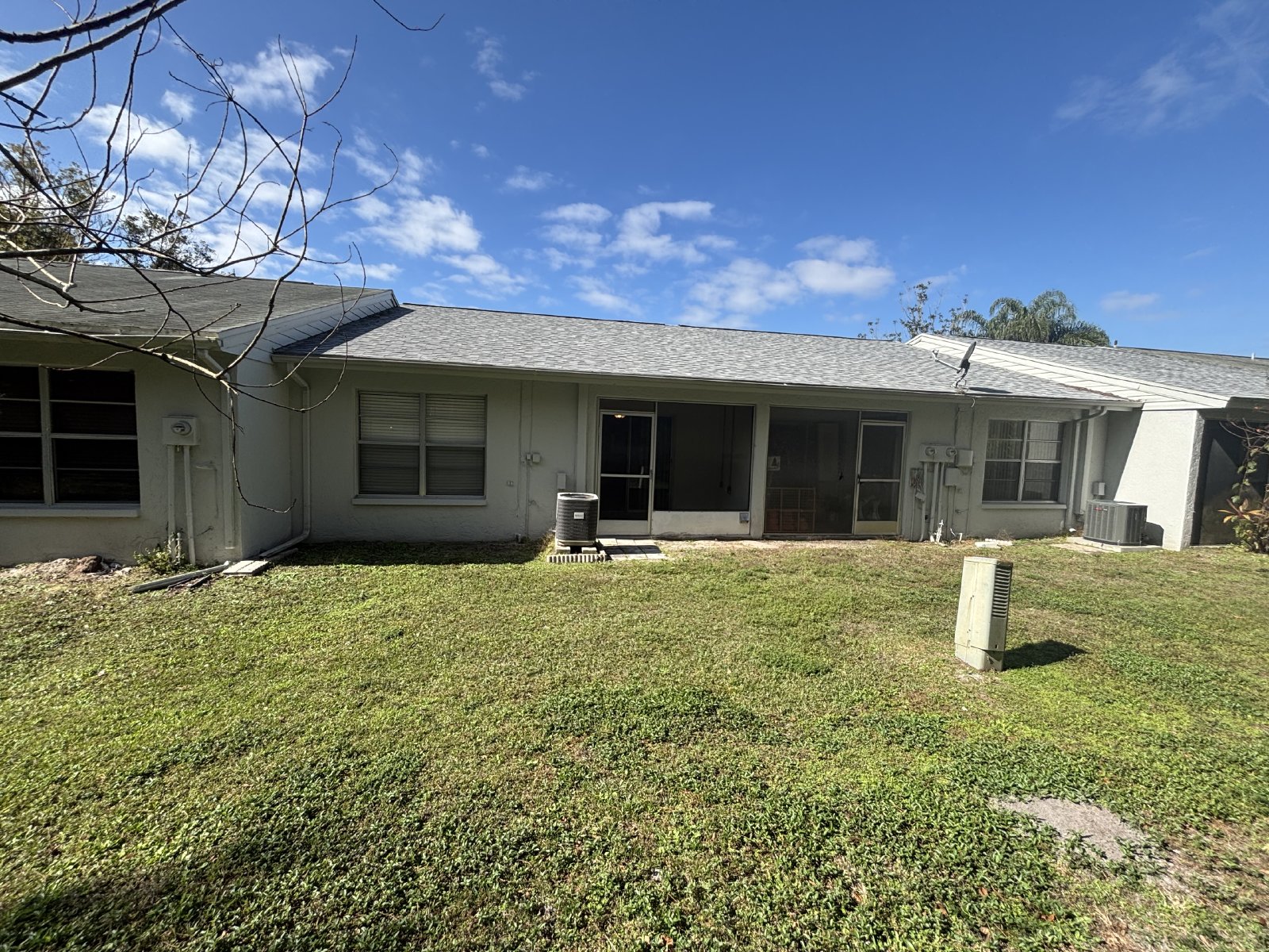 Beautiful Renovated 2/1 Villa property image