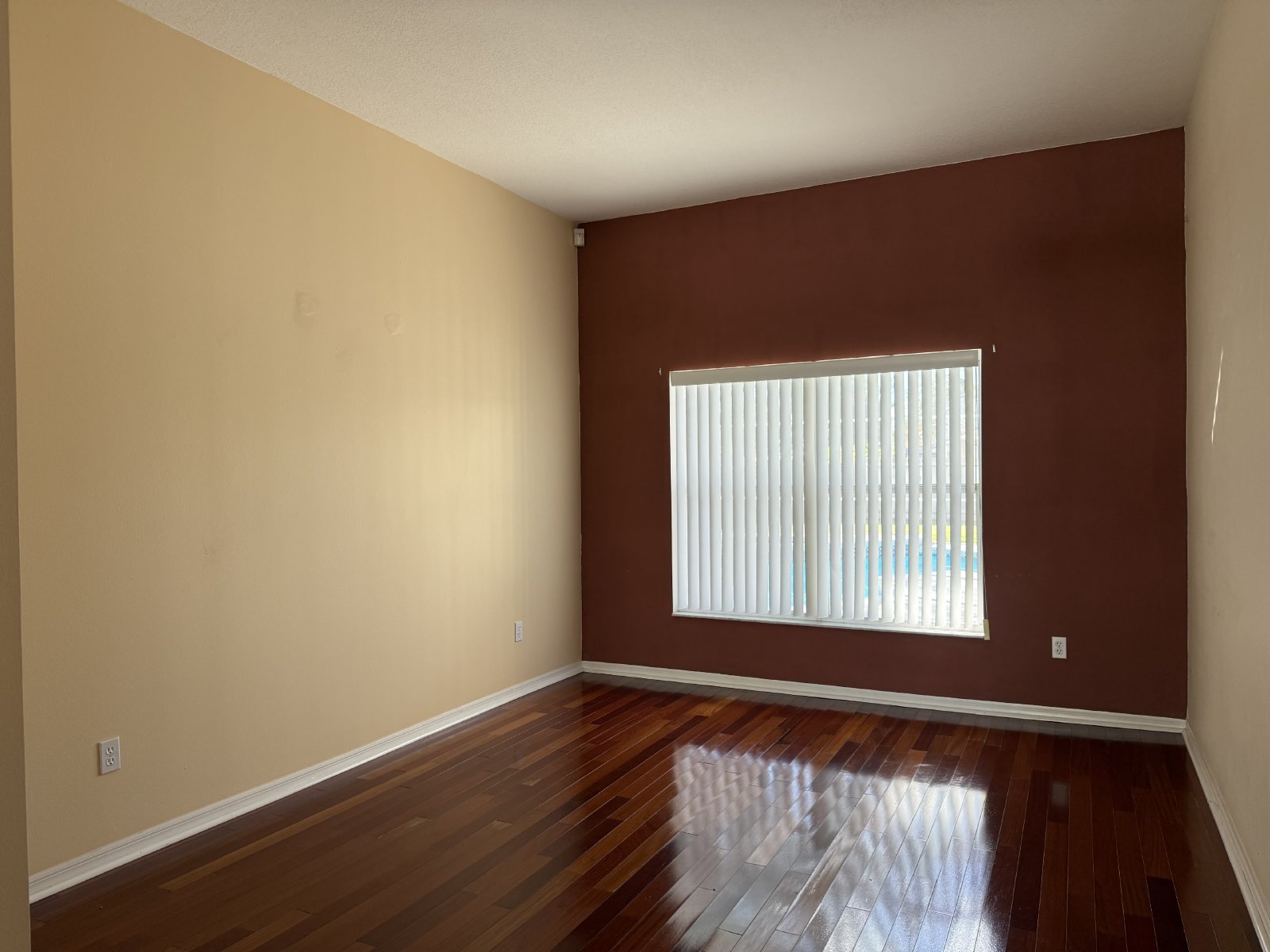 Gorgeous 4/2/2 Pool Home With Wood Floors On 1/2 Acre property image