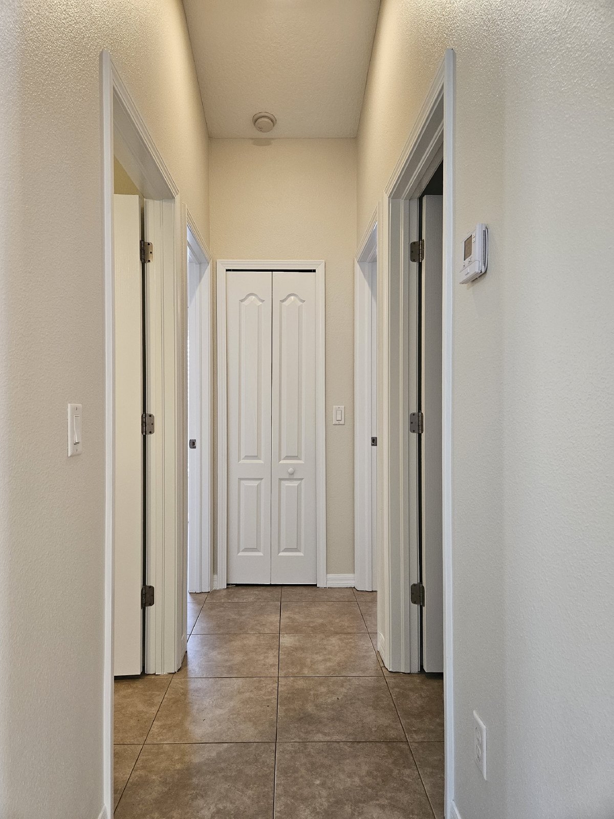 3 Bedroom, 2 Bath / ALL TILE FLOORING / FRESH INTERIOR PAINT! property image