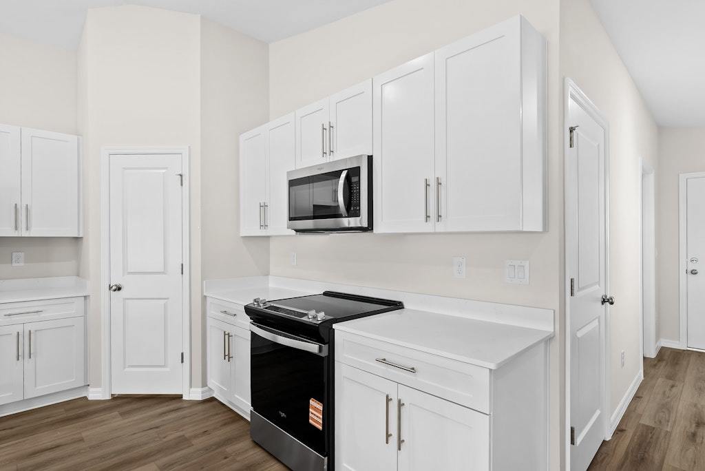 NEW CONSTRUCTION 3 Bed 2 Bath Available NOW!!! property image