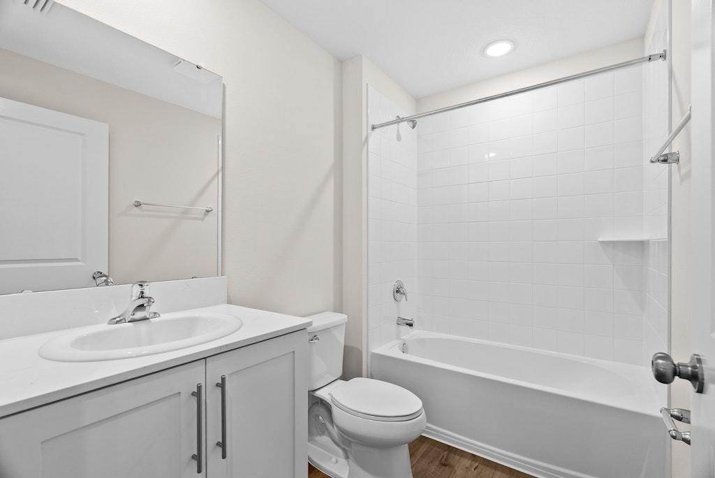 NEW CONSTRUCTION 3 Bed 2 Bath Available NOW!!! property image