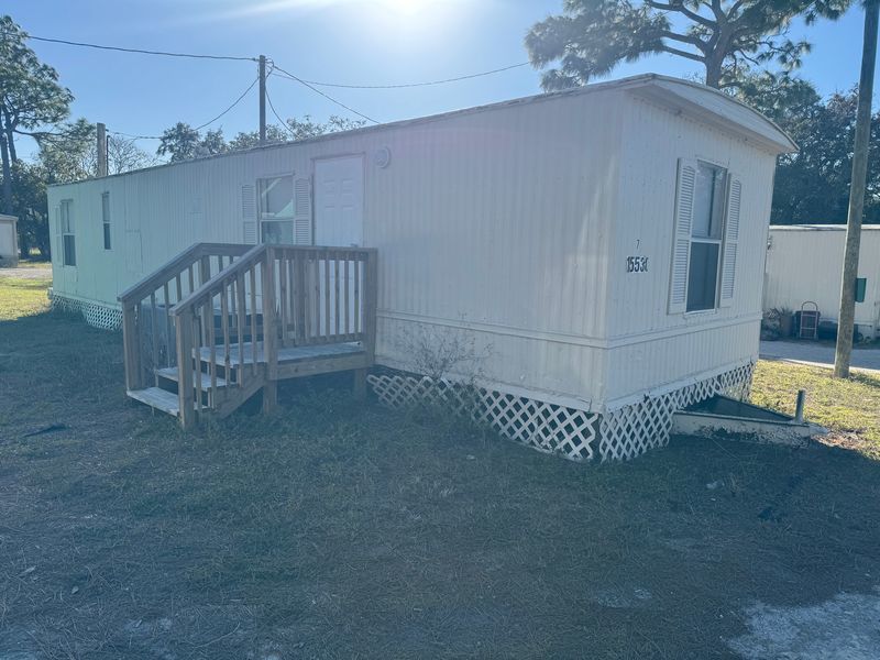 Beautiful renovated 2 bed 1 bath mobile home in Hudson property image