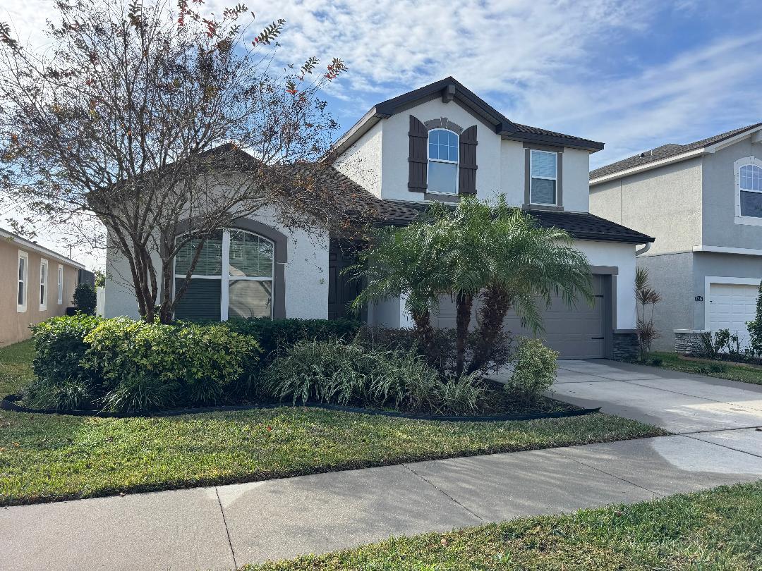 Gorgeous 4/2.5 Fenced Home property image