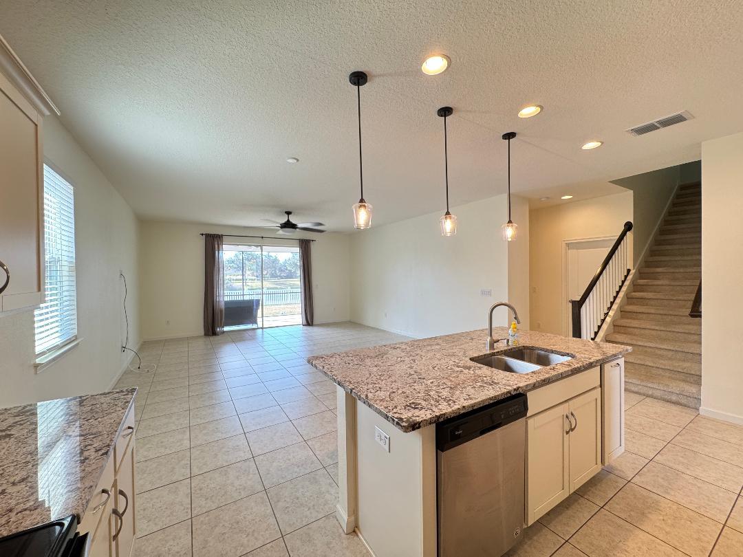 Gorgeous 4/2.5 Fenced Home property image