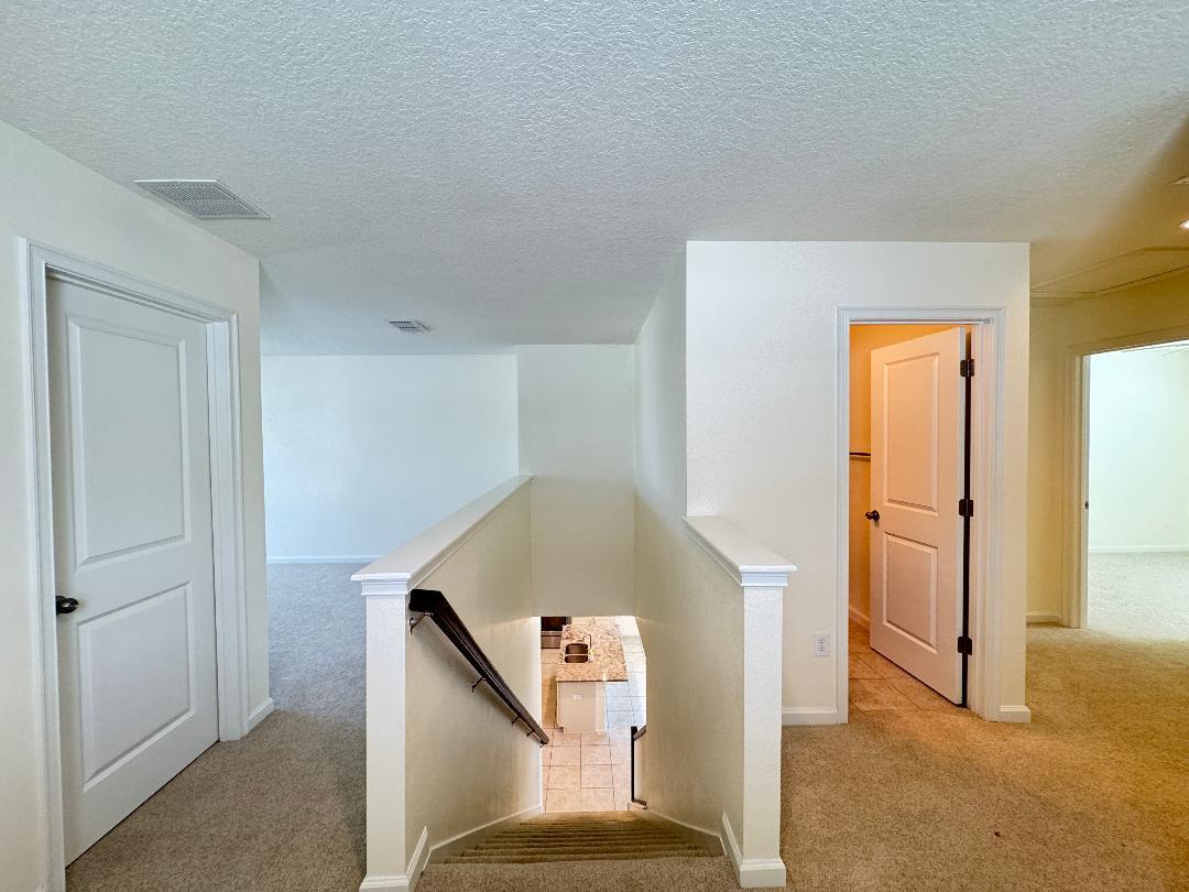 Gorgeous 4/2.5 Fenced Home property image