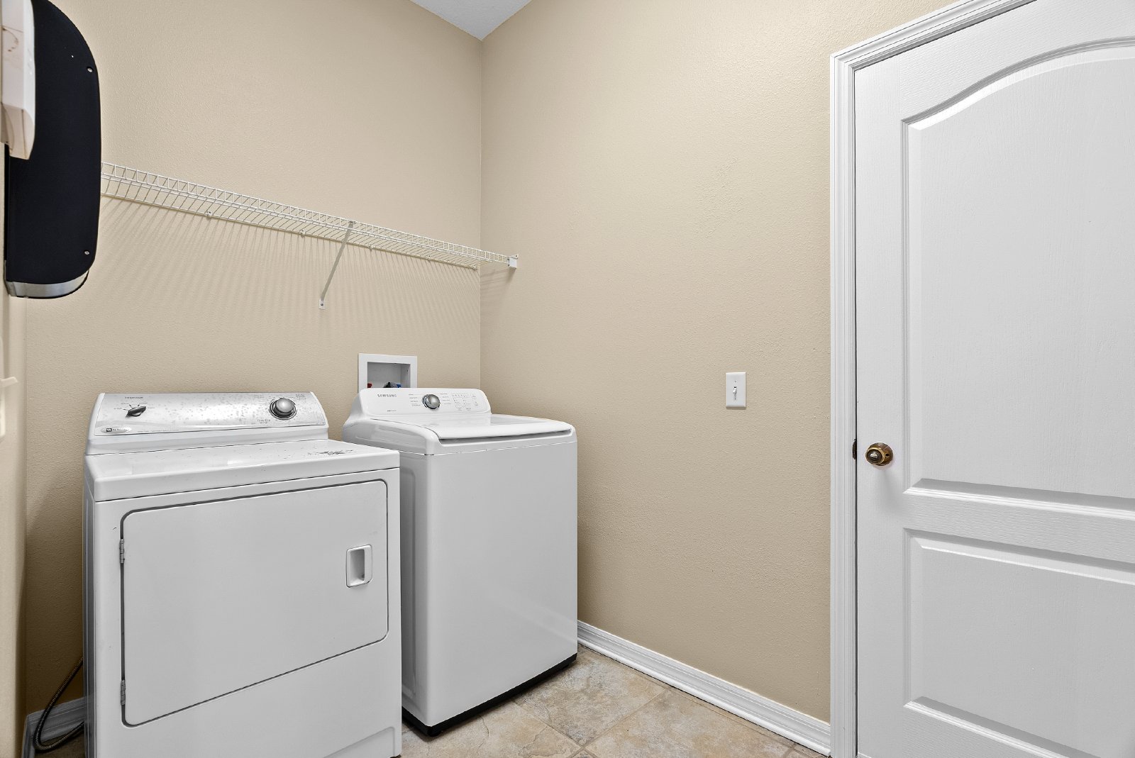 4 Bedroom 2 Bath Home In Lutz property image