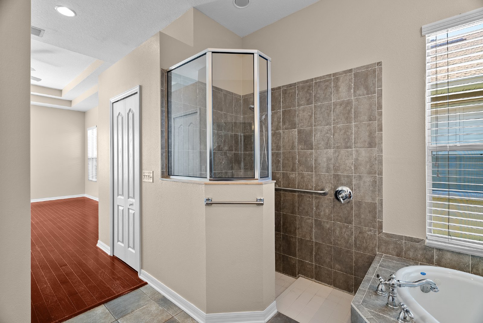 4 Bedroom 2 Bath Home In Lutz property image