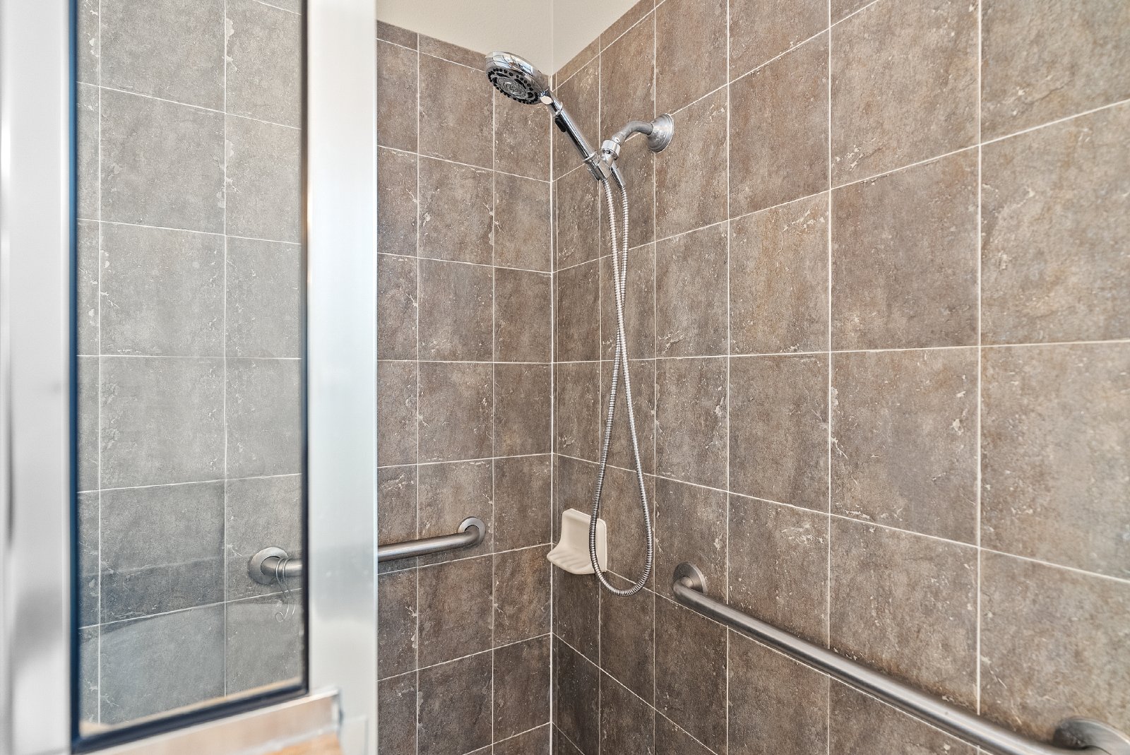 4 Bedroom 2 Bath Home In Lutz property image