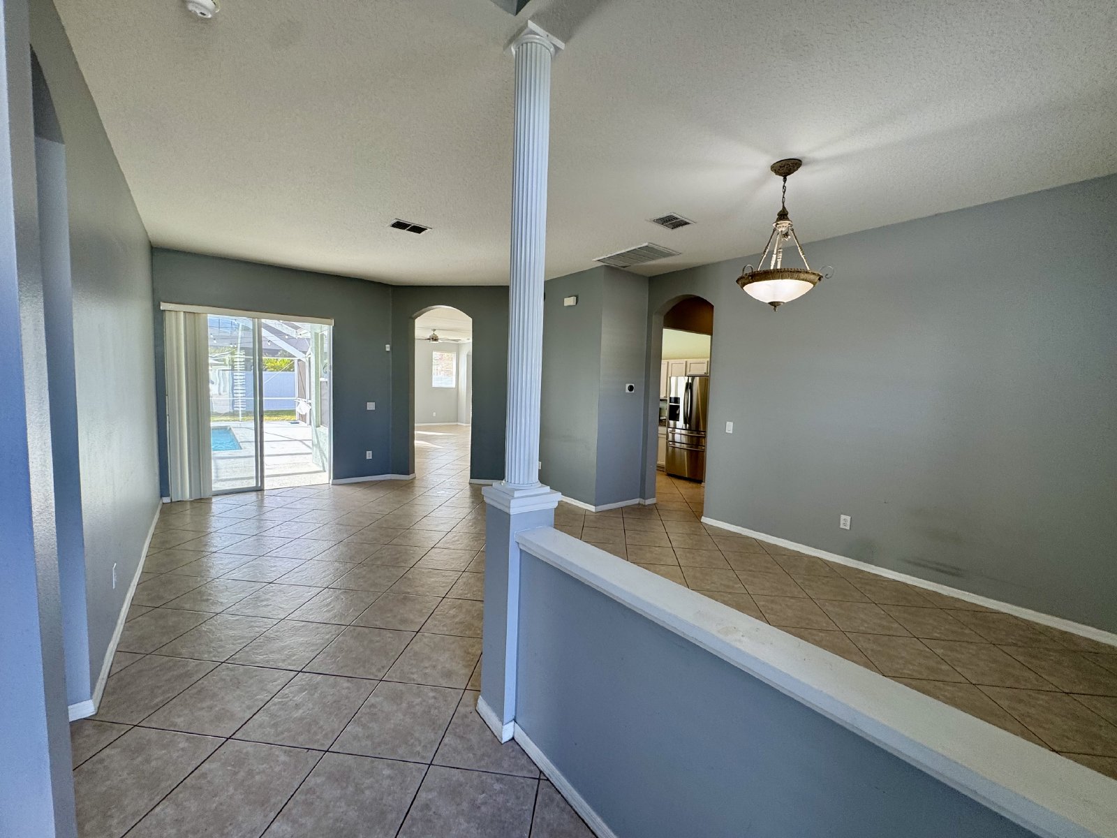 Fully Fenced 4Br/3Ba Pool Home For Rent Located In Valencia Gardens property image
