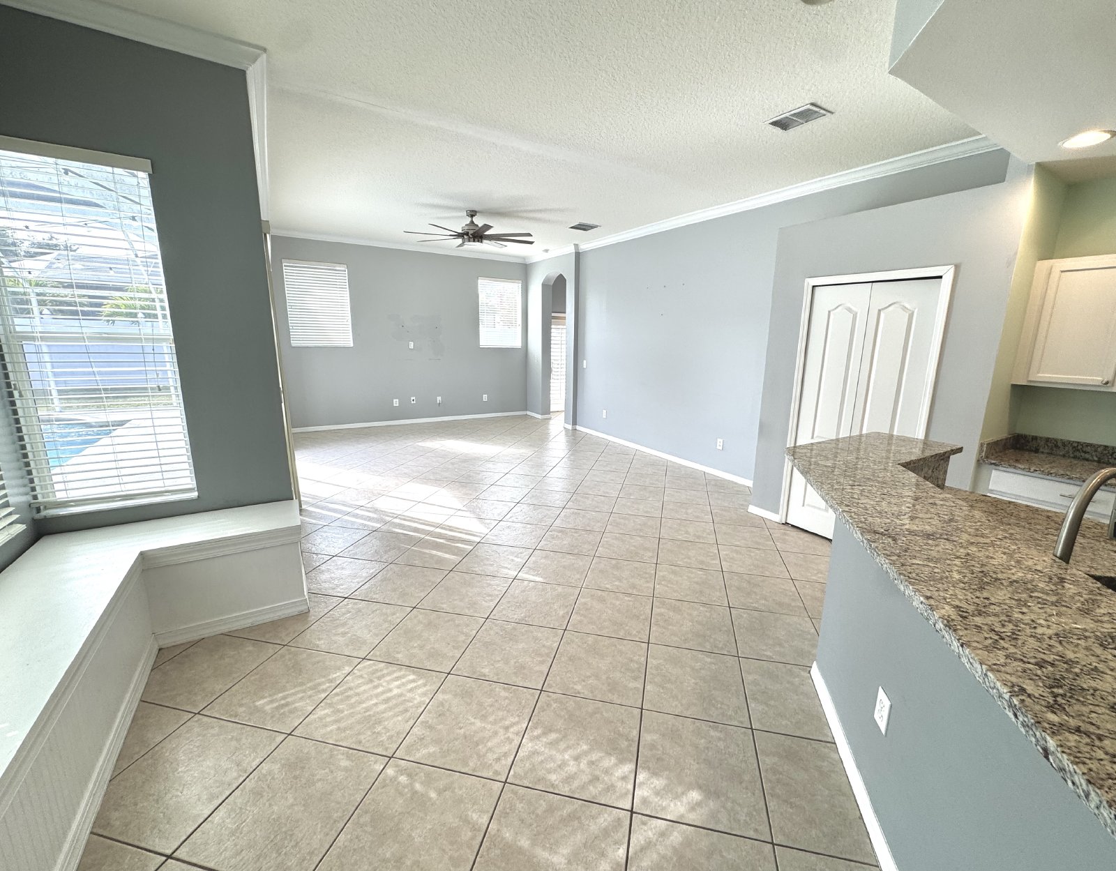 Fully Fenced 4Br/3Ba Pool Home For Rent Located In Valencia Gardens property image