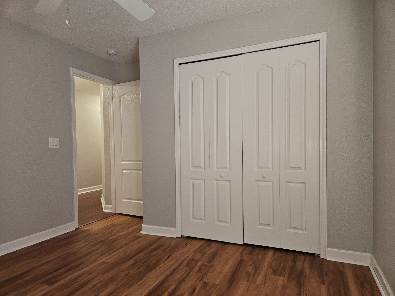 5 Bedrooms + Office / 3 Bathrooms / HUGE Lanai property image