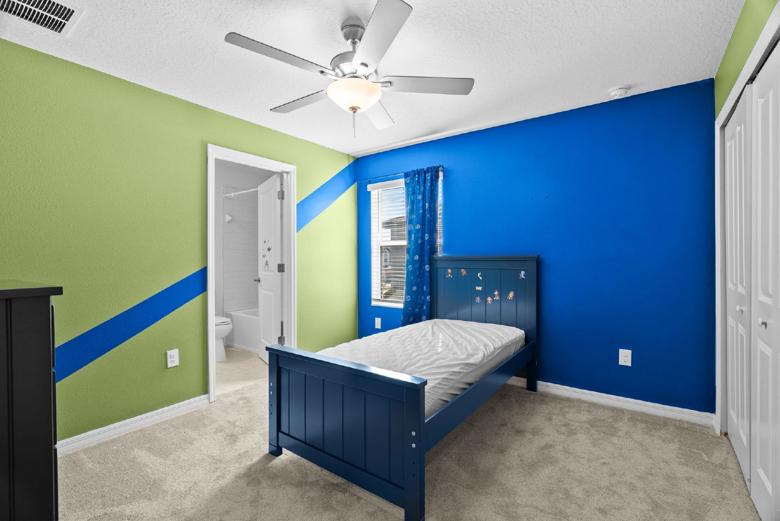 3 Bedroom 3 Bathroom Home In San Antonio property image