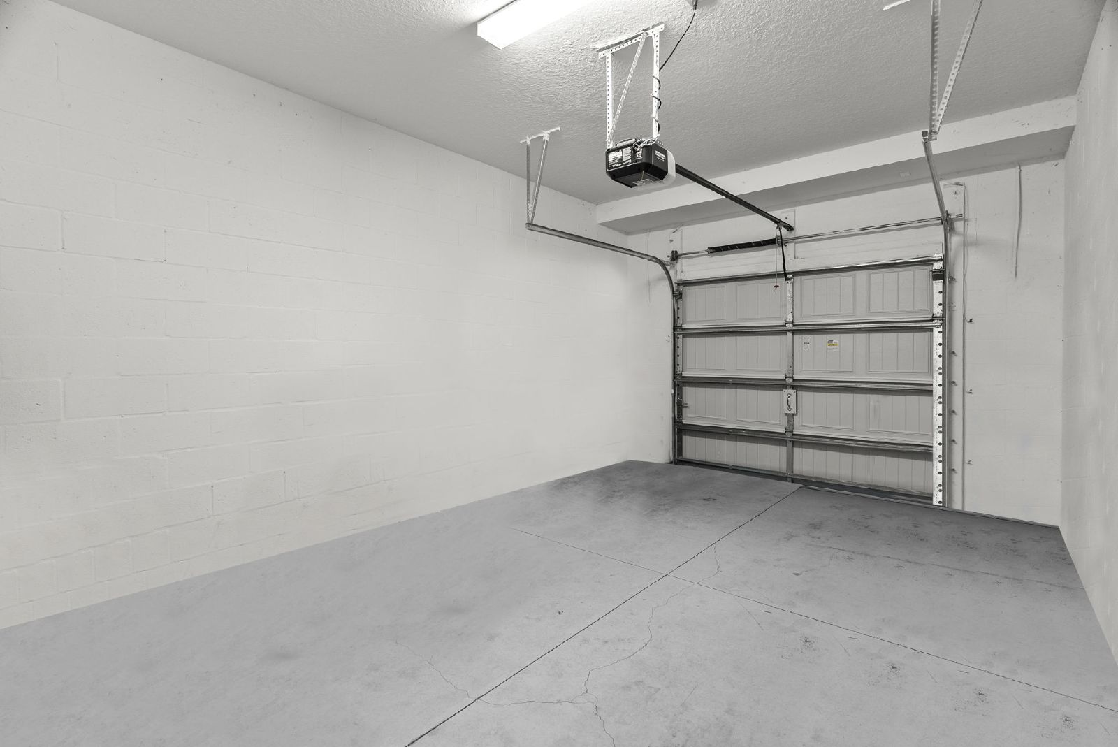 3 Bedroom 3 Bathroom Home In San Antonio property image