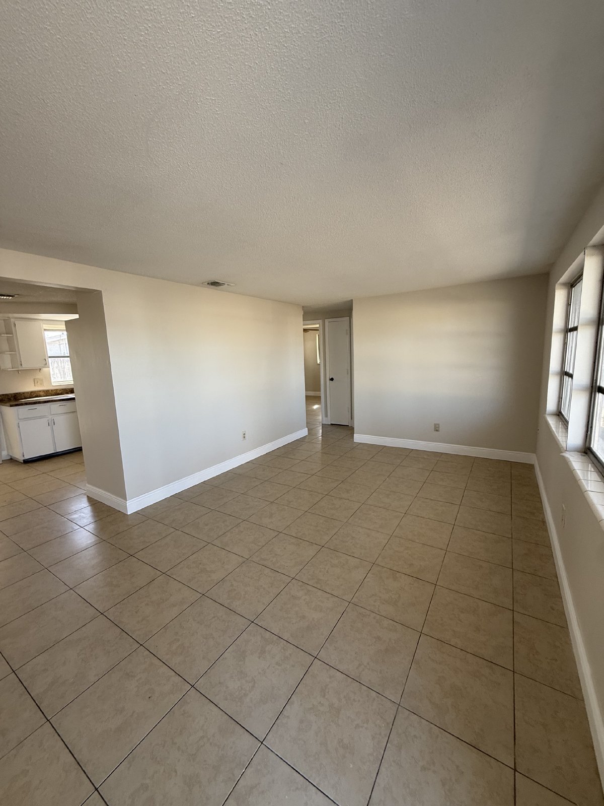 3 Bedroom, 2 Bath property image