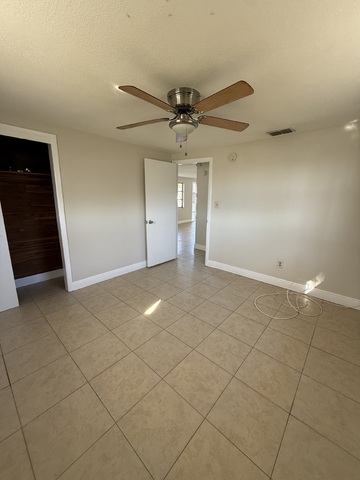 3 Bedroom, 2 Bath property image