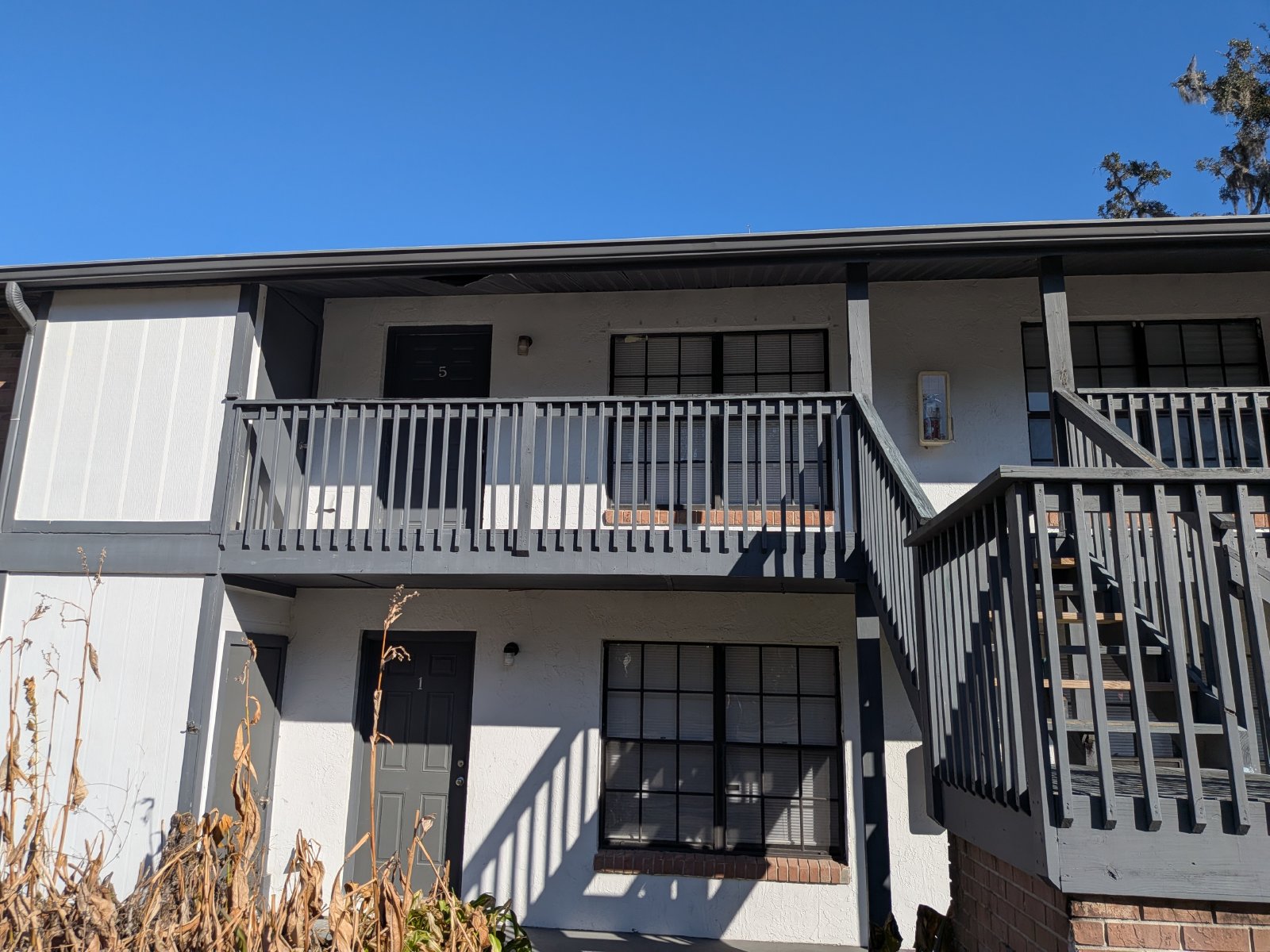 Upstairs 2/1 in Brooksville property image