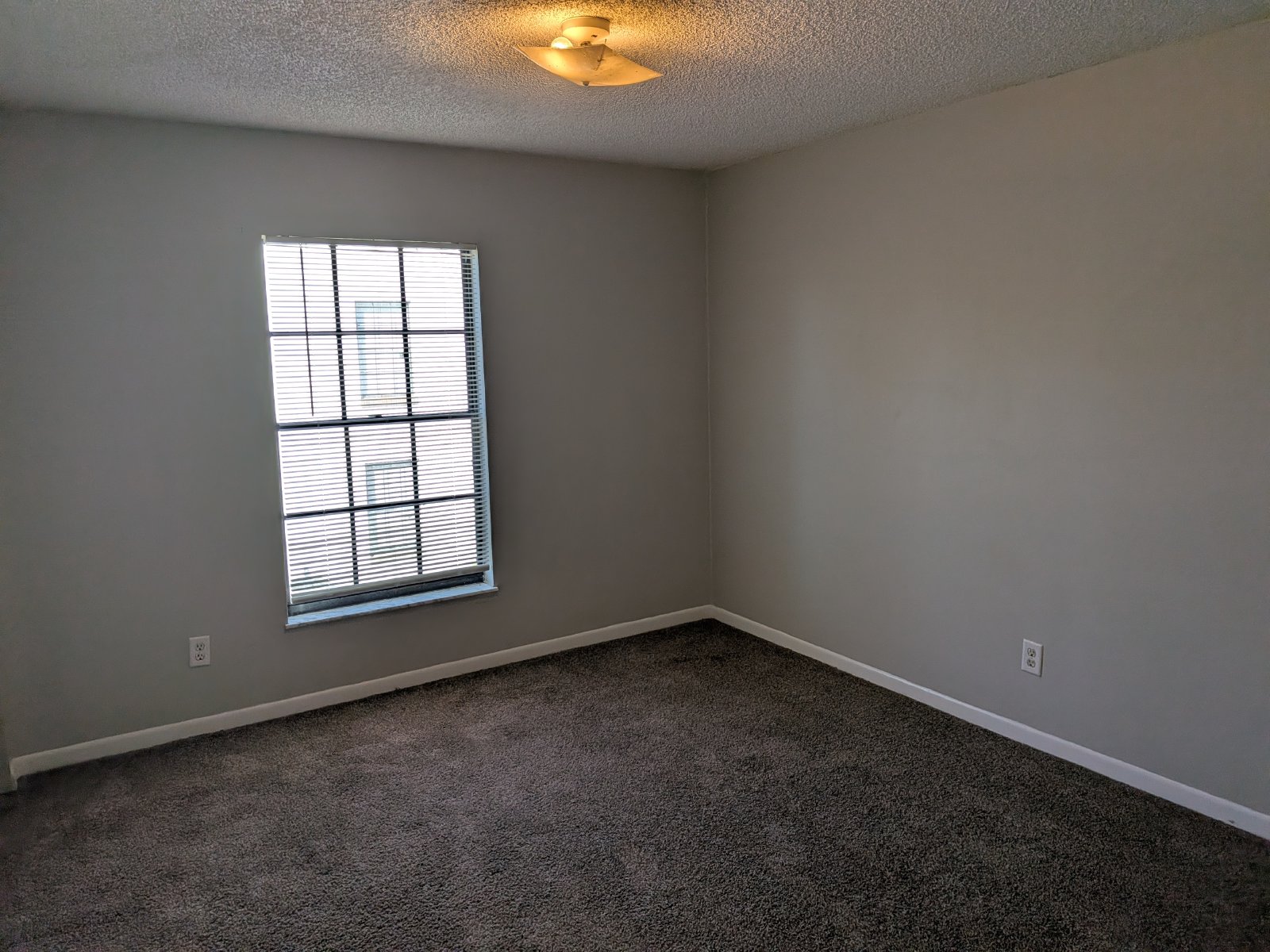 Upstairs 2/1 in Brooksville property image