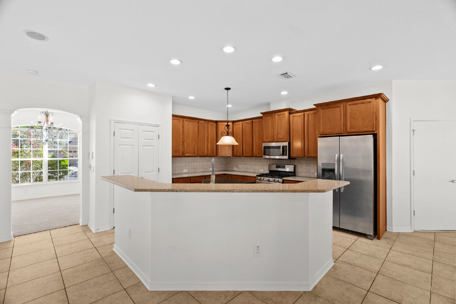 4 Bedroom 3 1/2 Bath 3 Car Garage Home In Buckingham At Tampa Palms property image