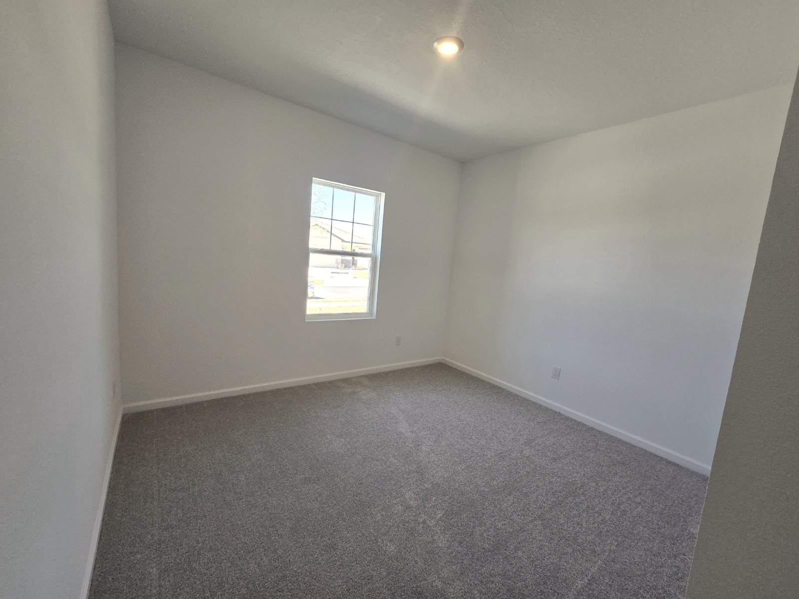 BRAND NEW 2025 3/2/2 In The New Pine Cone Reserve In Brooksville, FL! property image