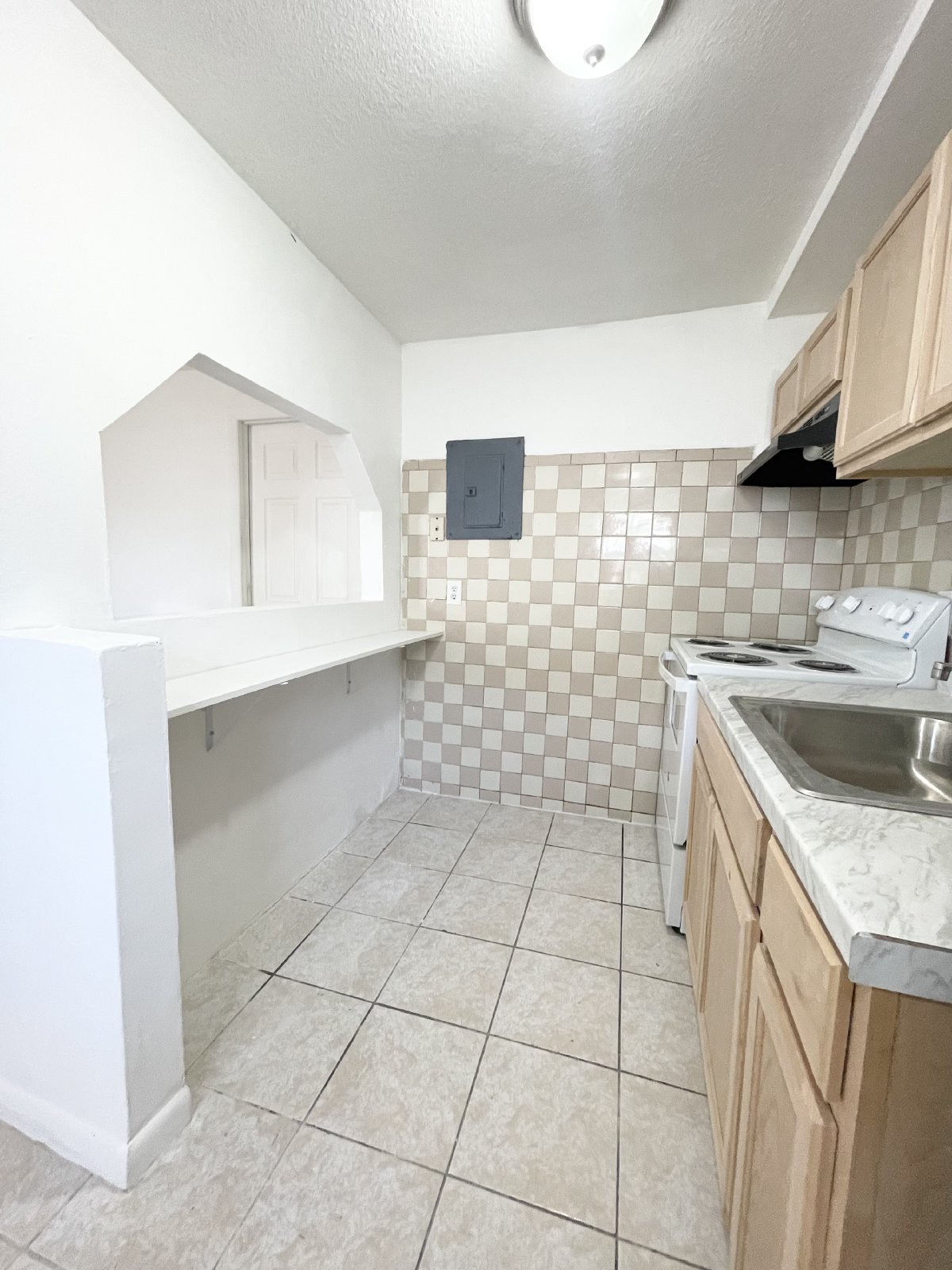 1 Bed / 1 Bath Apartment in Ybor City property image