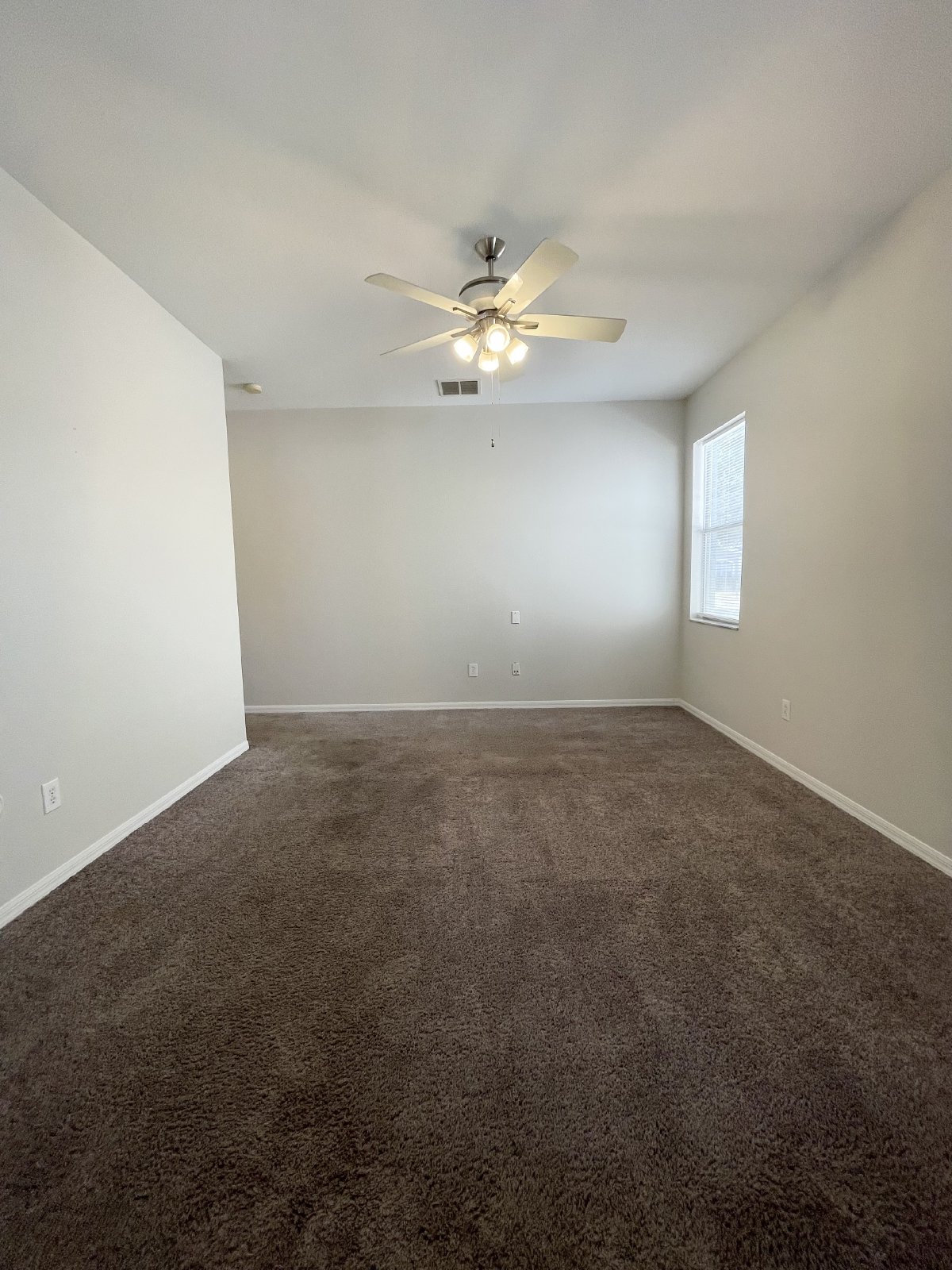 Move-In Ready 4 Bed, 2 Bath Home In Land O Lakes property image