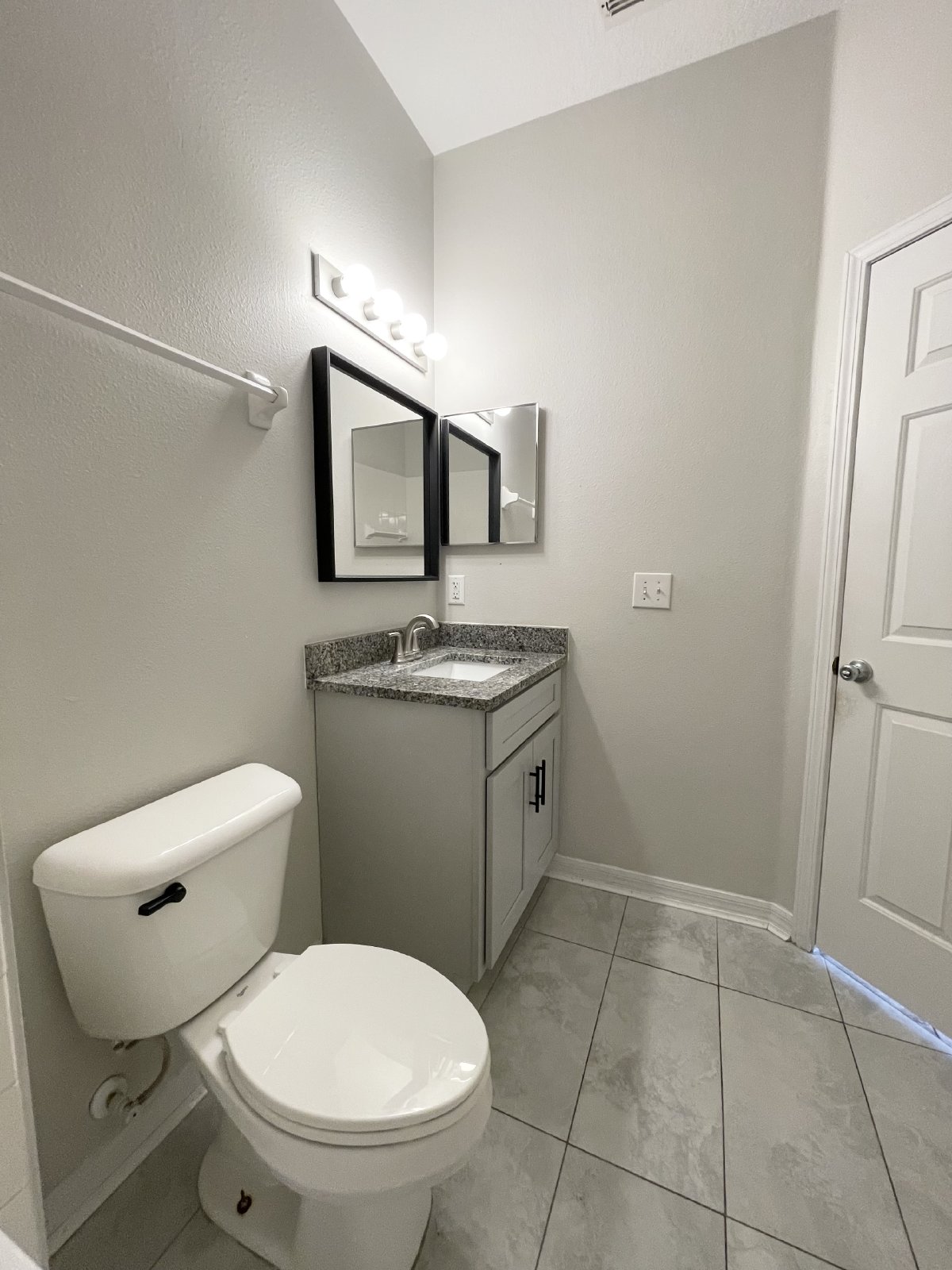 Move-In Ready 4 Bed, 2 Bath Home In Land O Lakes property image