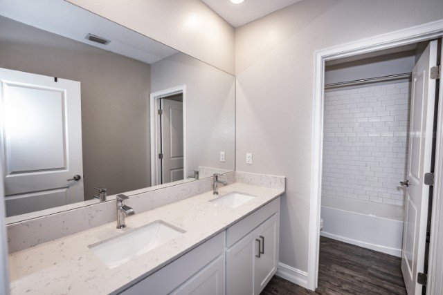 Beautiful 5 Bed, 4 Bath In Connerton property image