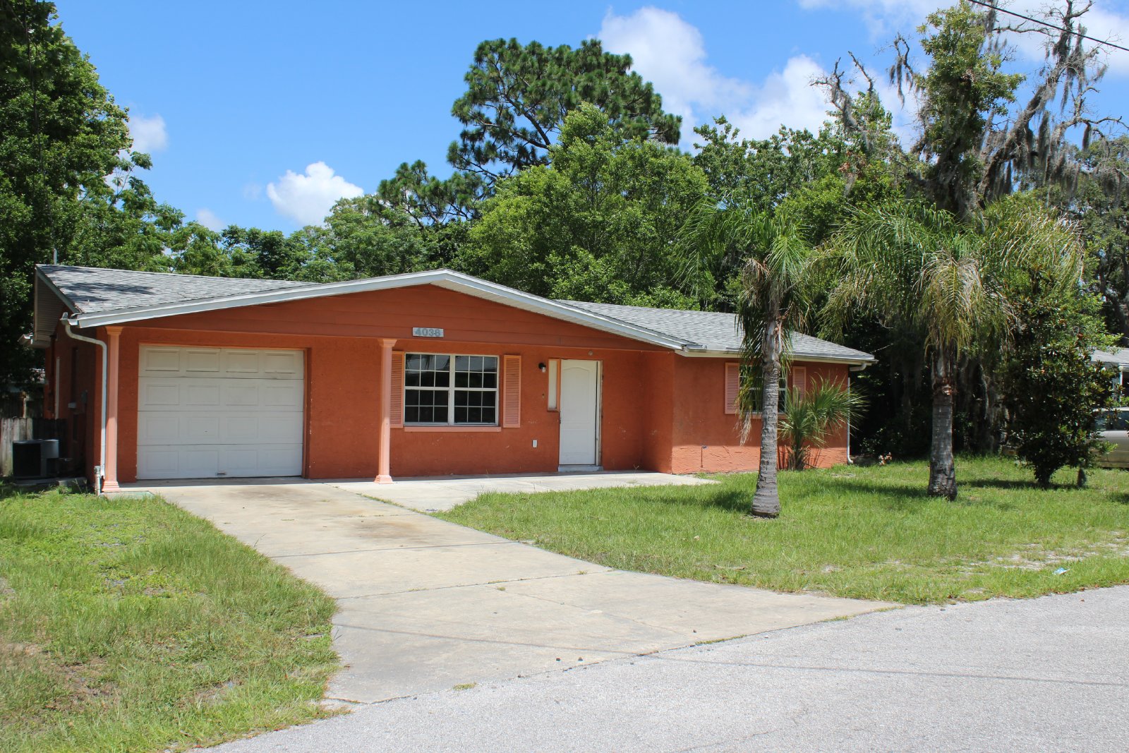 Adorable 2/1.5 In Spring Hill property image