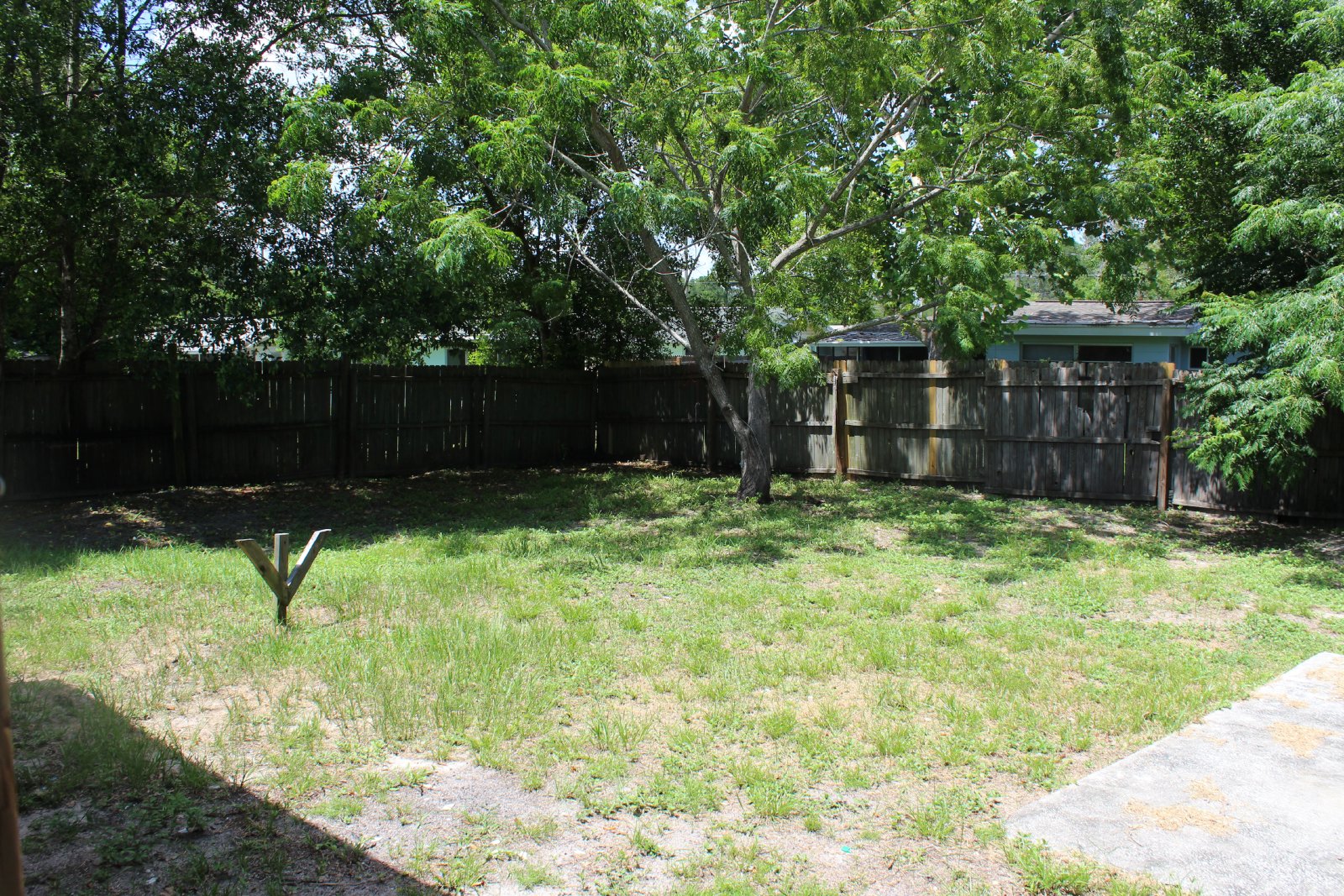 Adorable 2/1.5 In Spring Hill property image