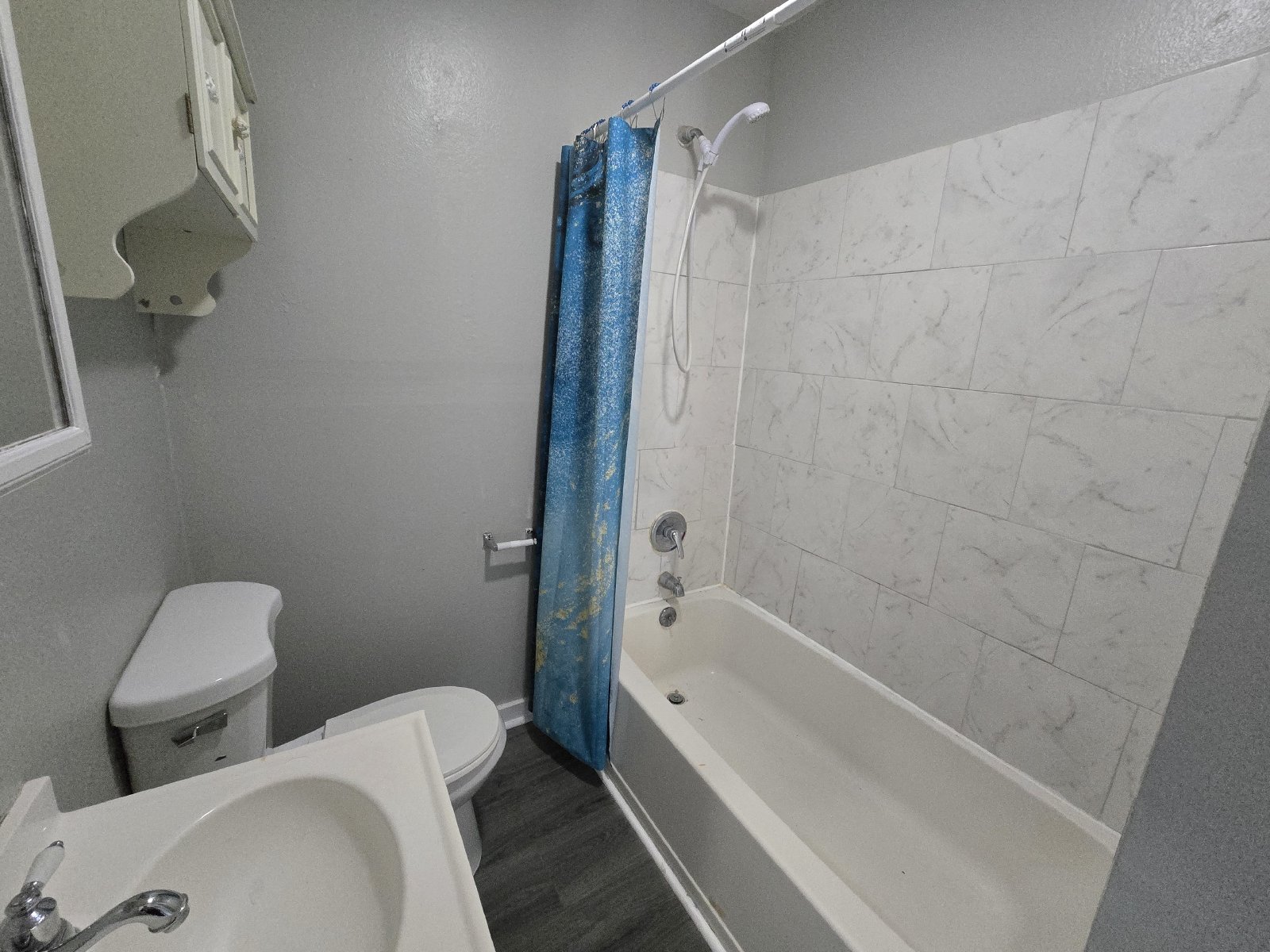 Cute Renovated 2/1 1930s Home property image