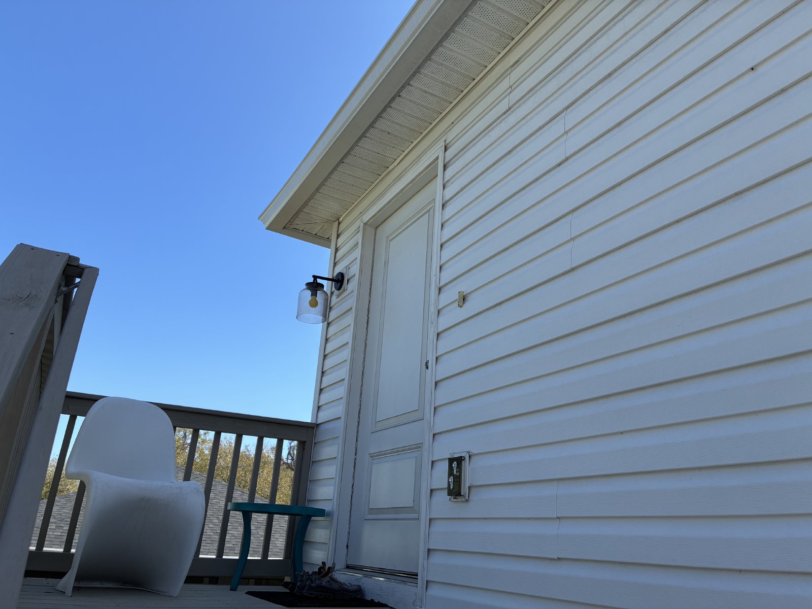 Adorable 1/1 Garage Apartment property image