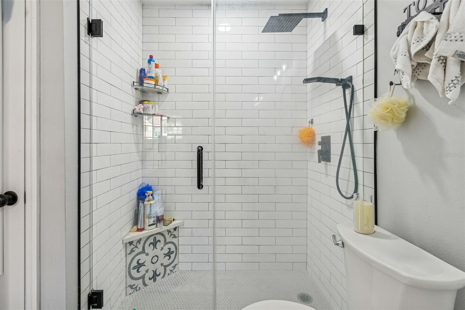 Beautifully Updated Condo For Rent! property image