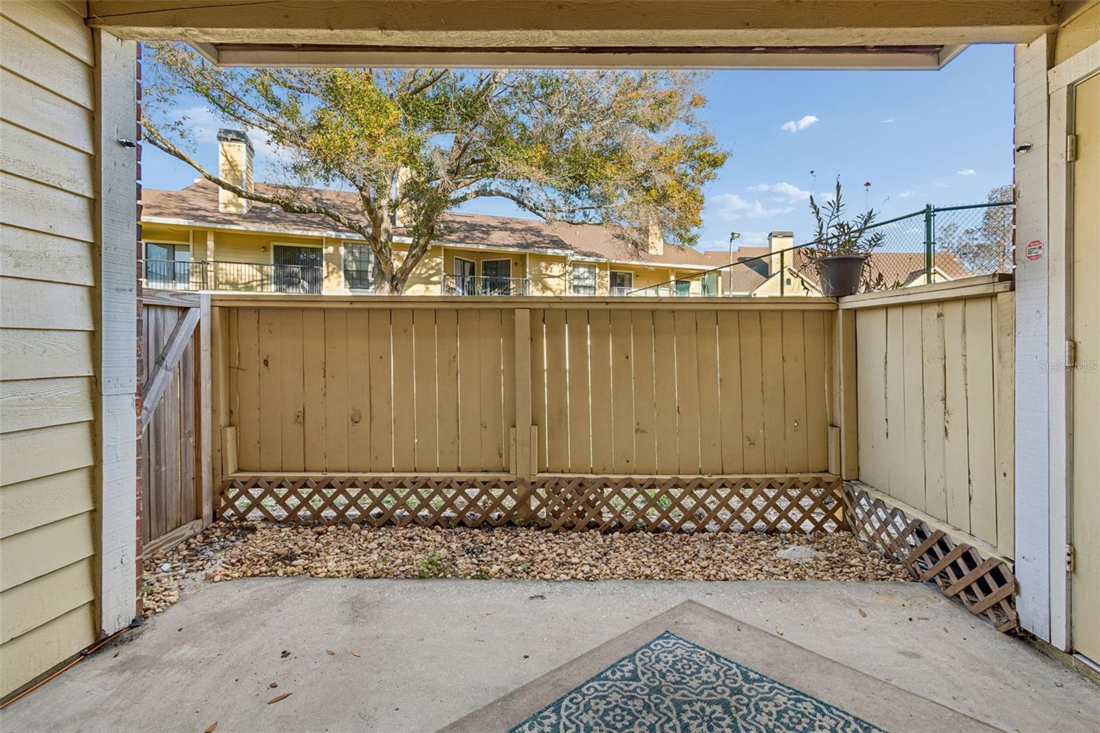 Beautifully Updated Condo For Rent! property image