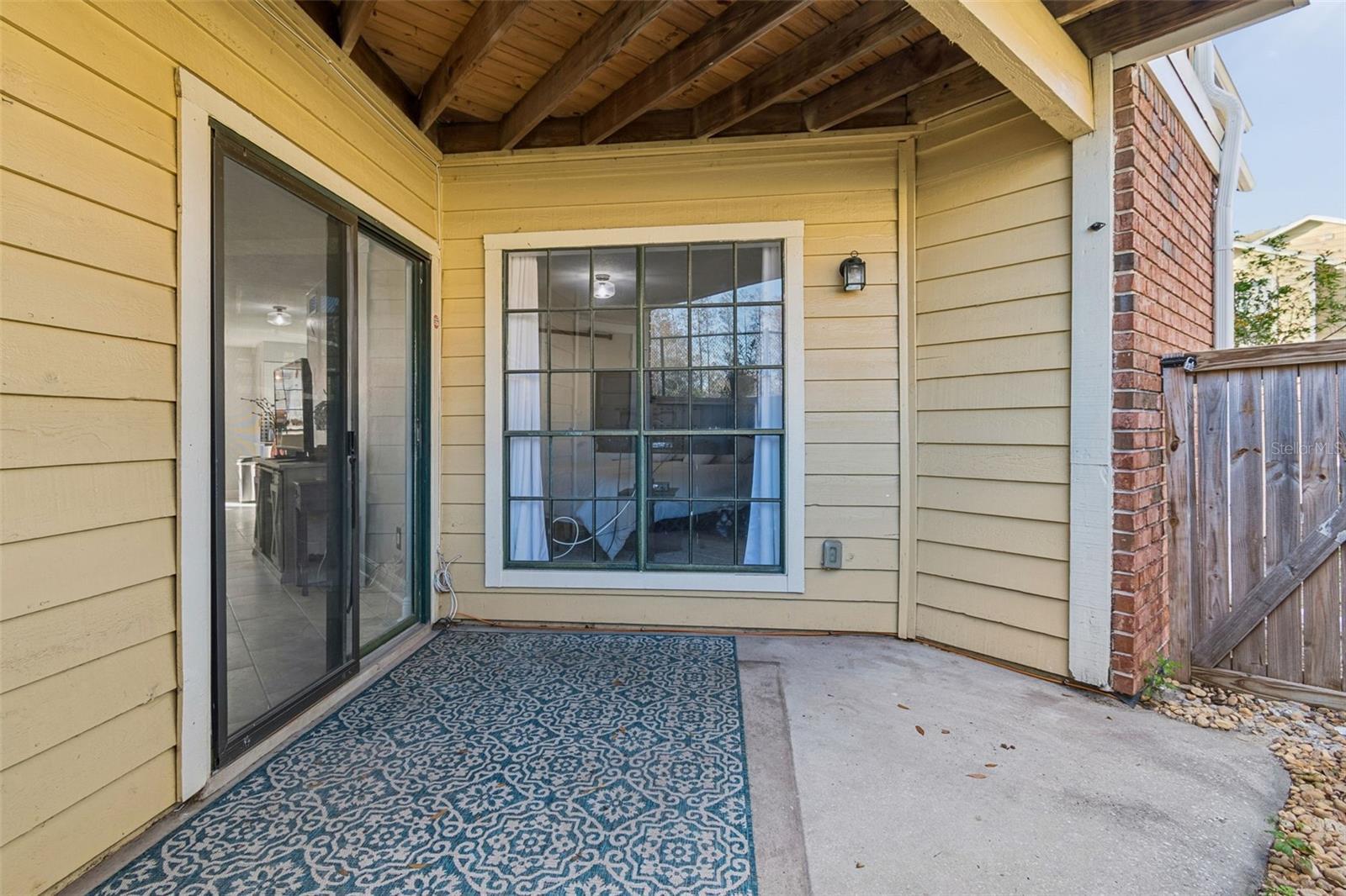 Beautifully Updated Condo For Rent! property image