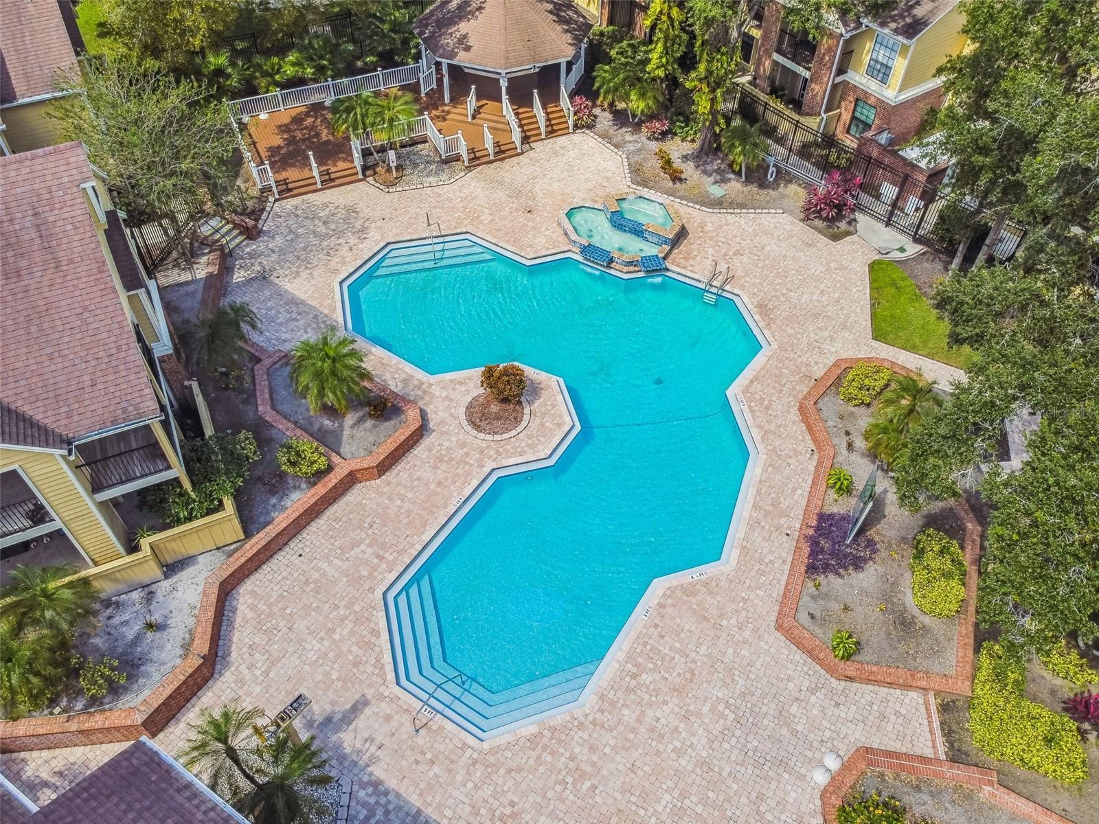 Beautifully Updated Condo For Rent! property image