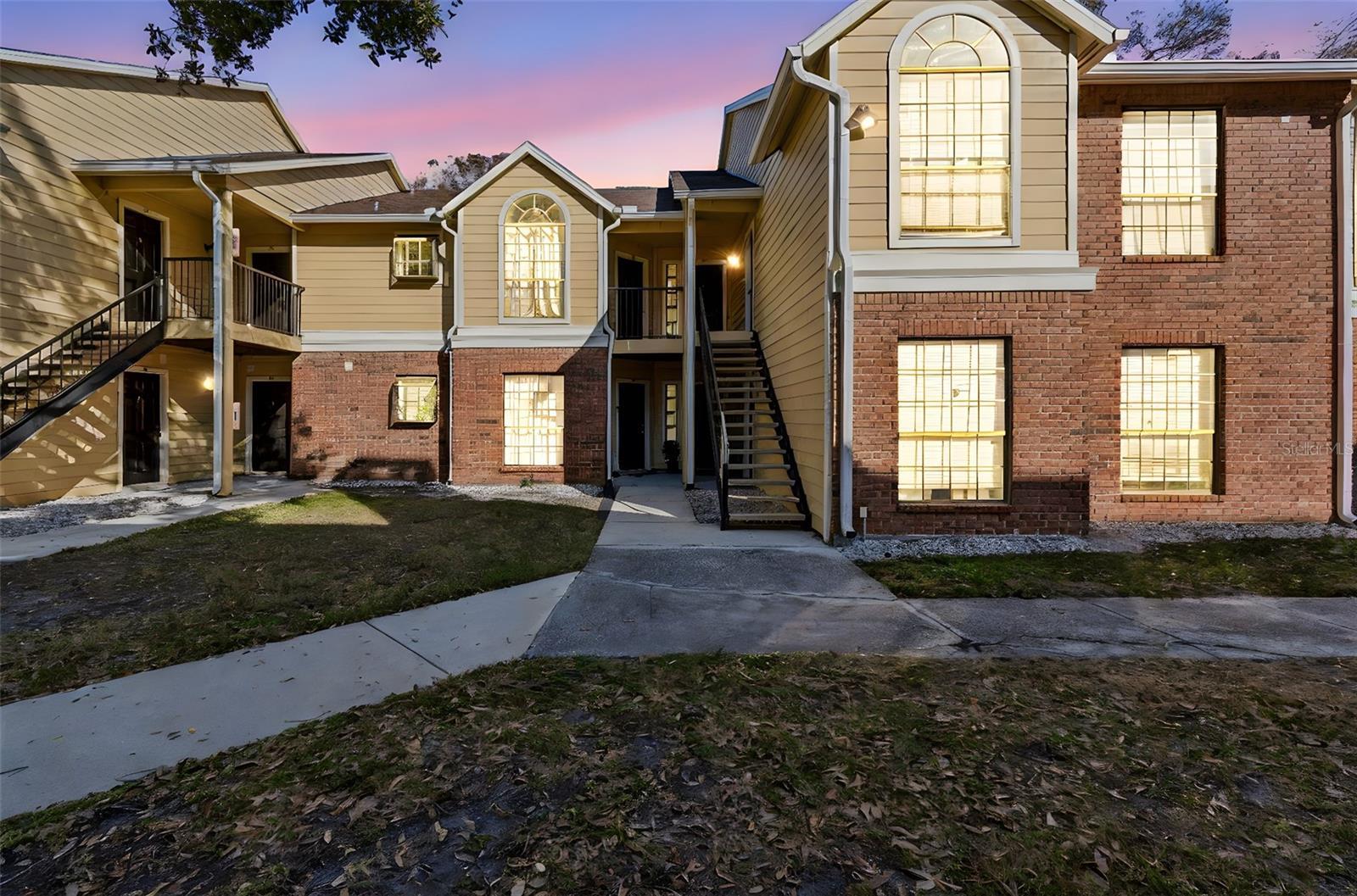 Beautifully Updated Condo For Rent! property image