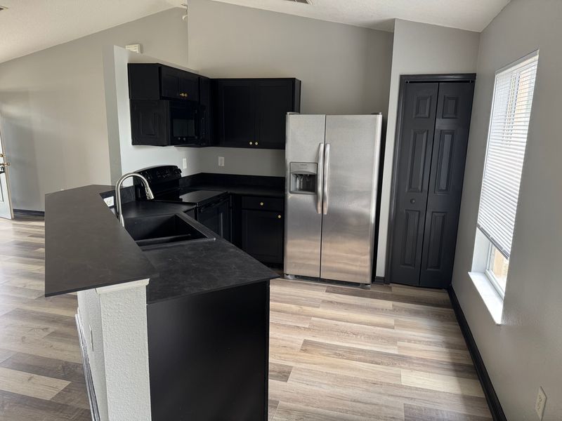 Beautifully Remodeled 3/2 In Spring Hill property image