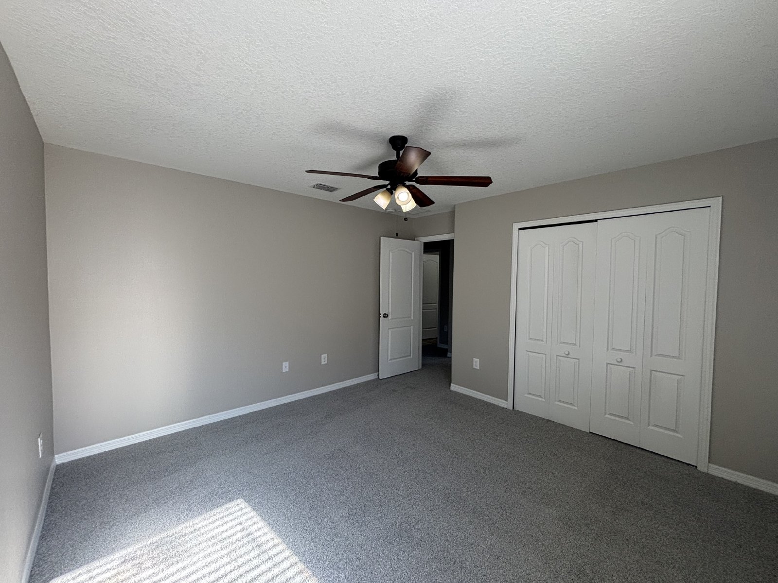 AWESOME BEAUTIFUL HOME property image