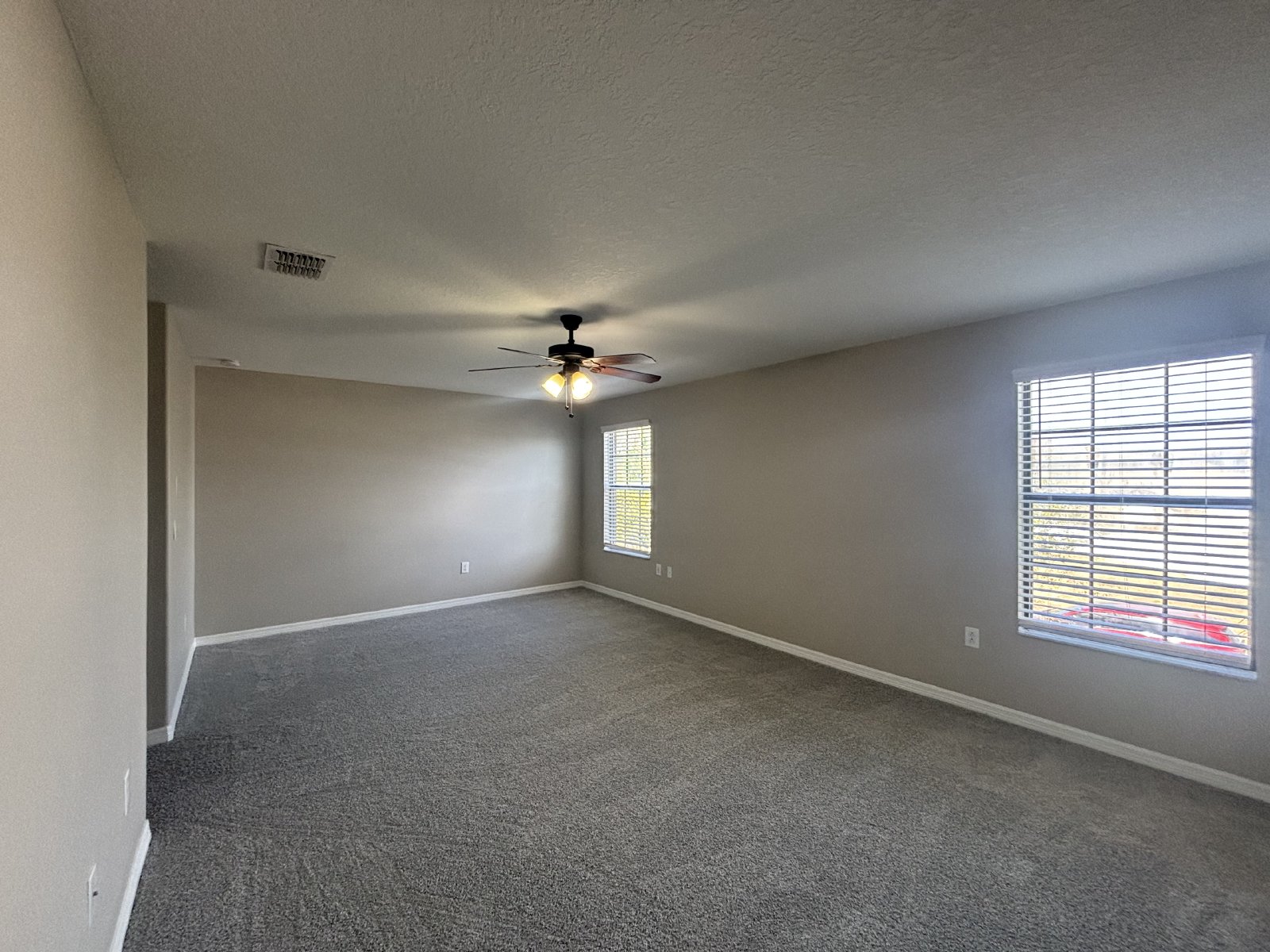 AWESOME BEAUTIFUL HOME property image