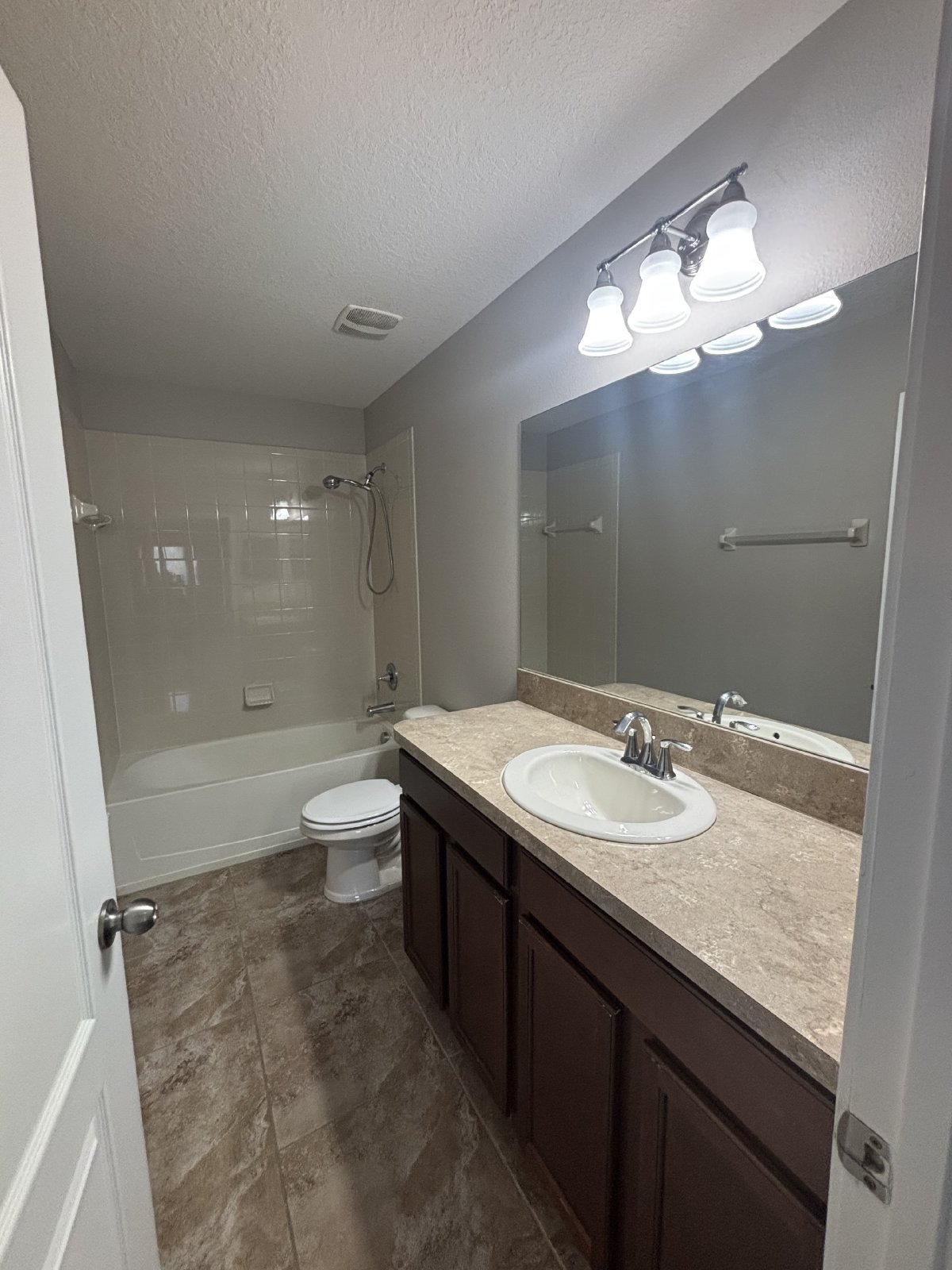 AWESOME BEAUTIFUL HOME property image