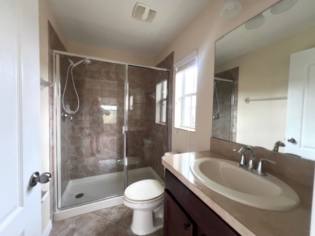 31225 Claridge Place, Wesley Chapel Fl 33543 property image