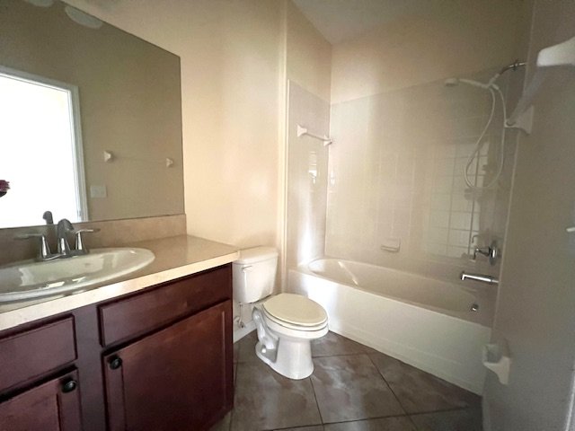 31225 Claridge Place, Wesley Chapel Fl 33543 property image