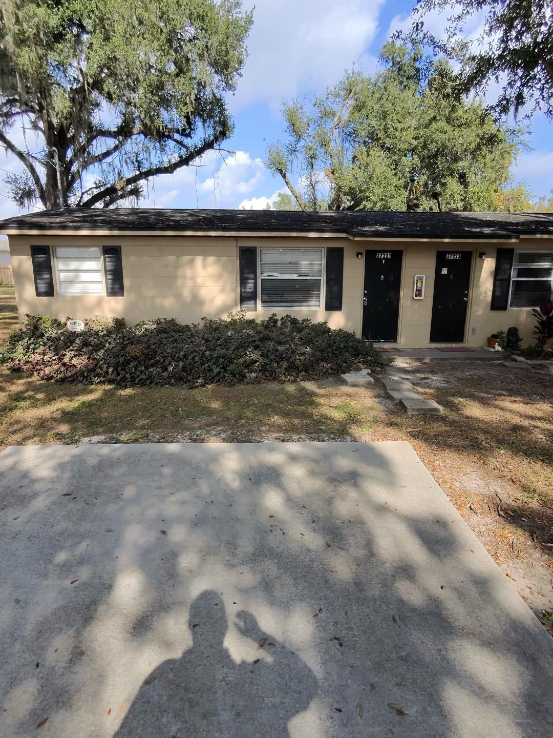 2/1 Duplex On Quiet Dead End Street property image