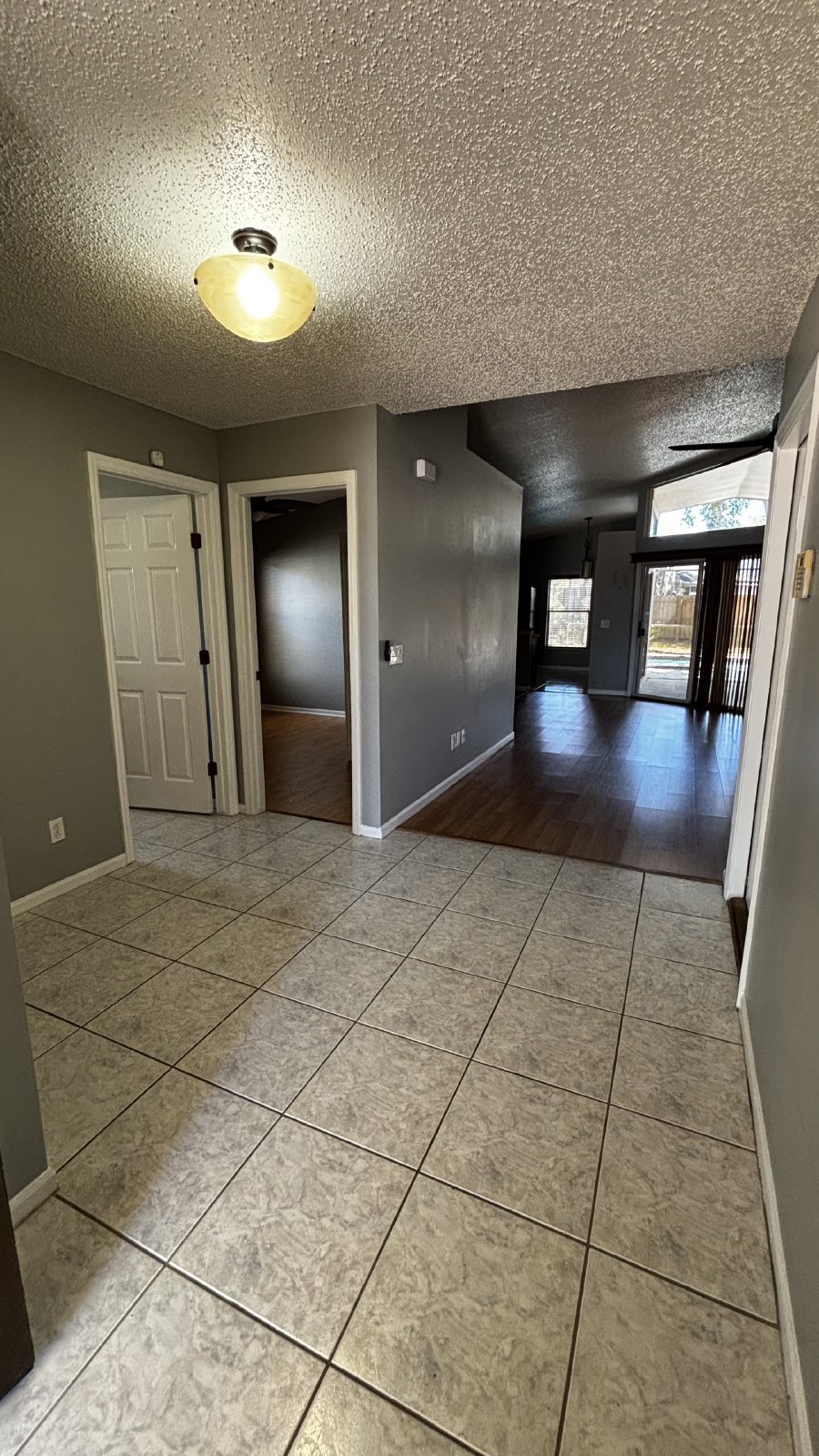 POOL Home 3Bed/2Bath/2 Car Garage property image