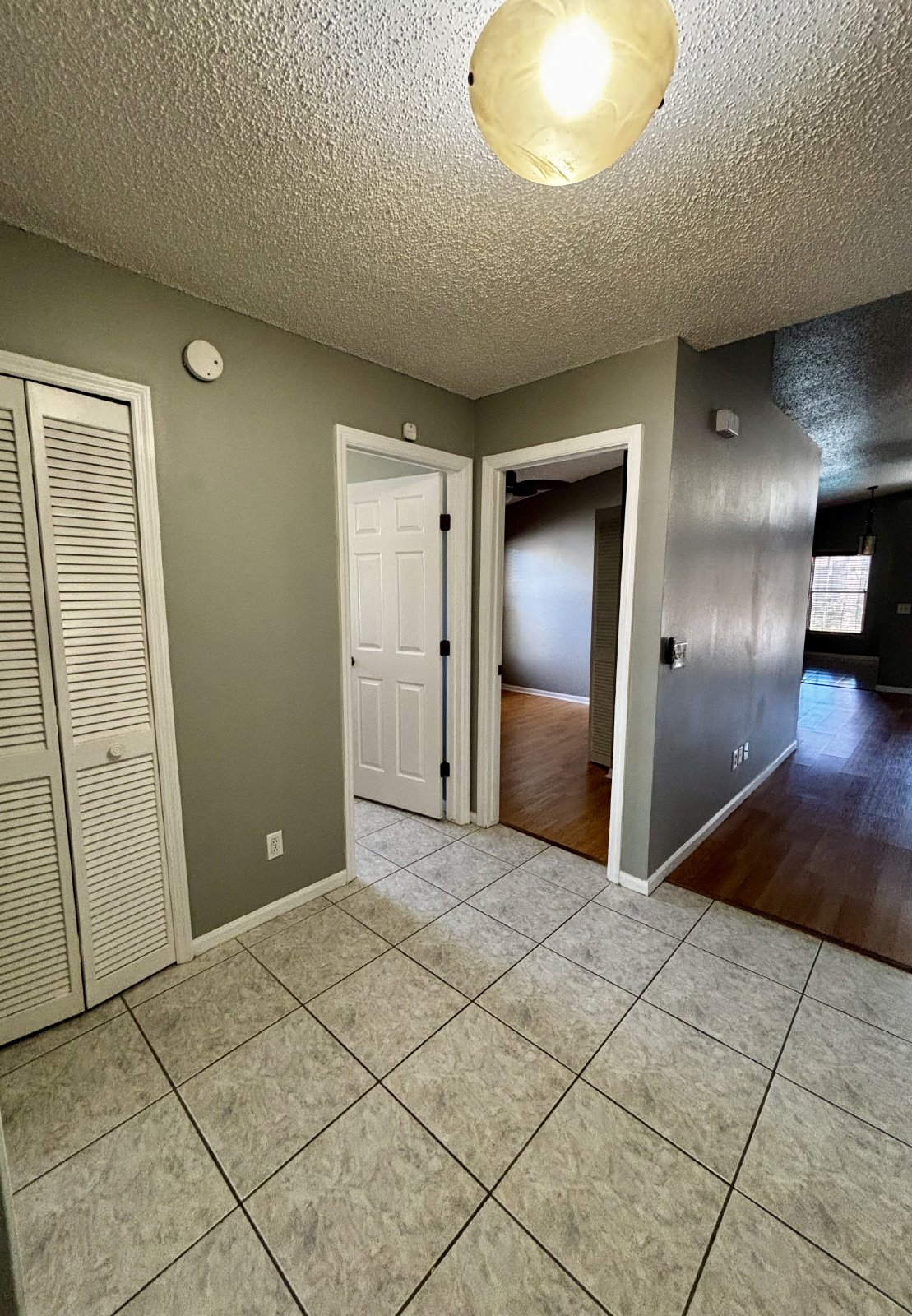 POOL Home 3Bed/2Bath/2 Car Garage property image