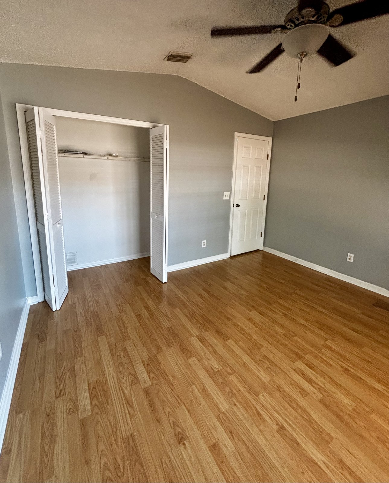 POOL Home 3Bed/2Bath/2 Car Garage property image