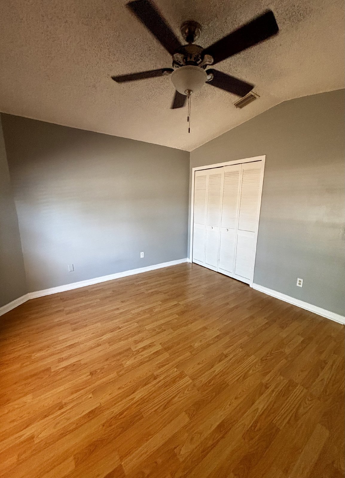 POOL Home 3Bed/2Bath/2 Car Garage property image